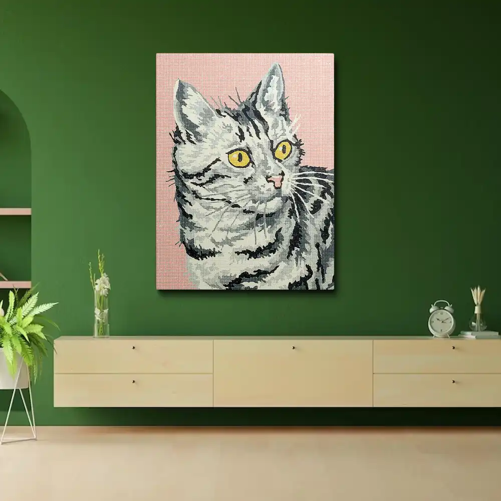 Cat with yellow eyes diamond painting
